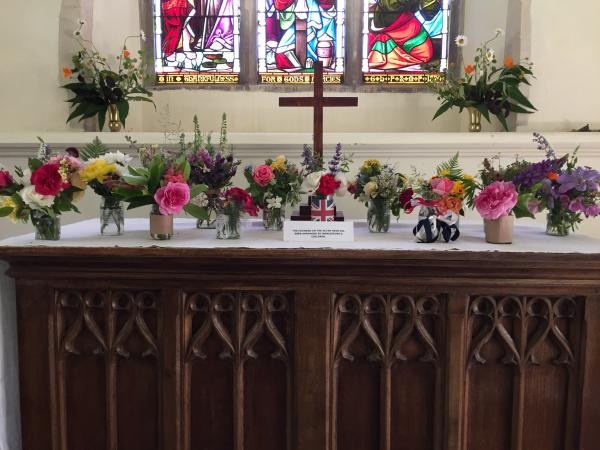 A view of the altar with flowers